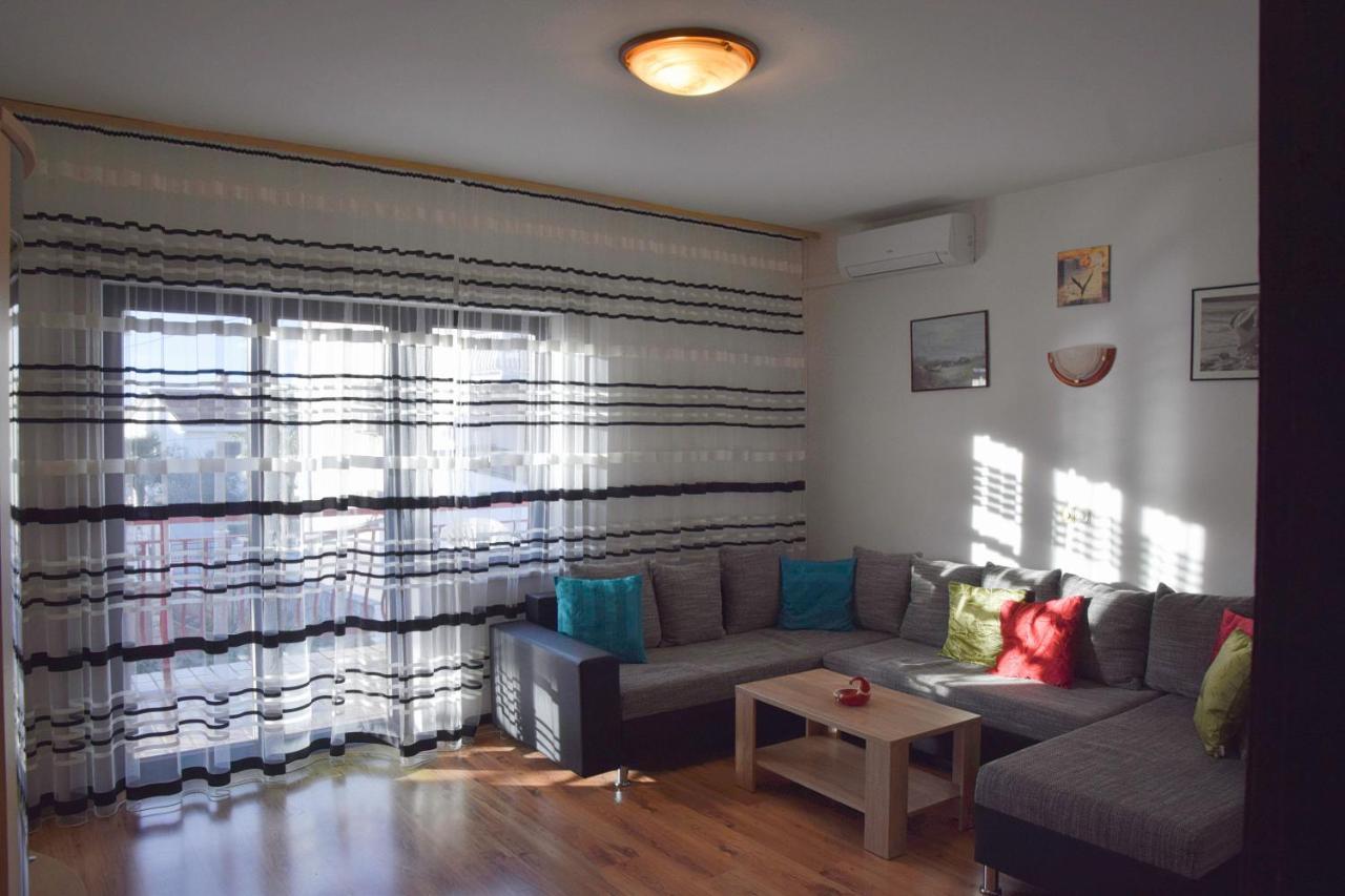 מאלינסקה Apartments Margareta & Ena מראה חיצוני תמונה