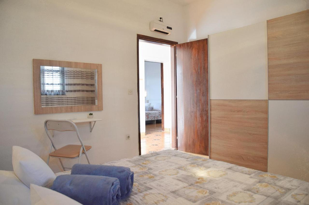 מאלינסקה Apartments Margareta & Ena מראה חיצוני תמונה