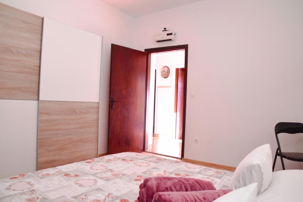 מאלינסקה Apartments Margareta & Ena מראה חיצוני תמונה